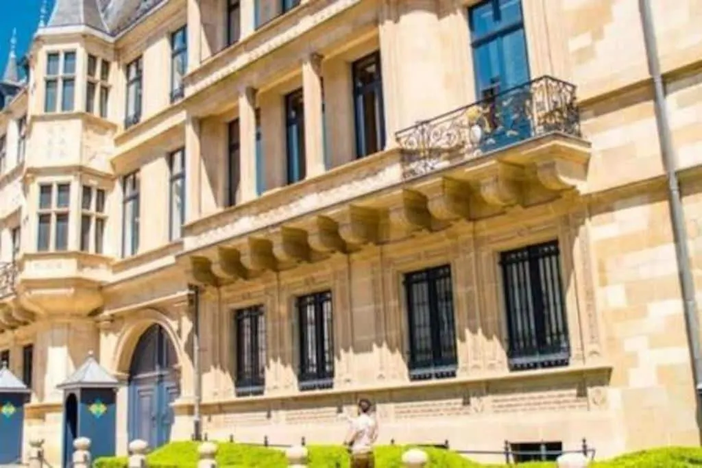 Bright And Welcoming 2 Bedrooms In City Center Luxembourg Apartment