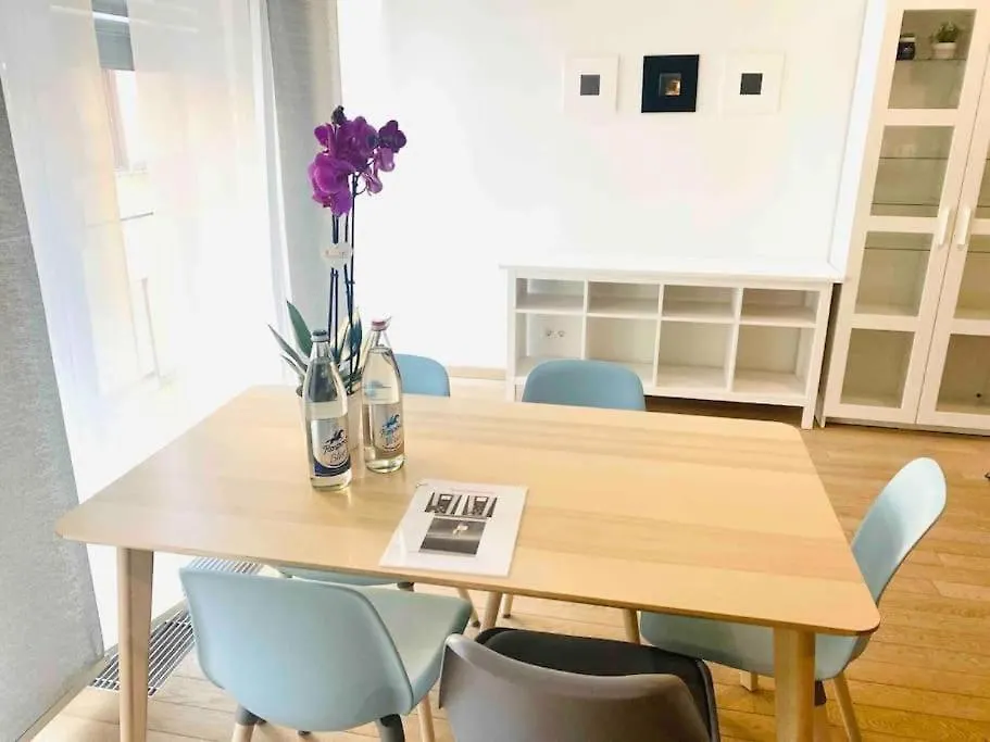 Bright And Welcoming 2 Bedrooms In City Center Luxembourg Apartment